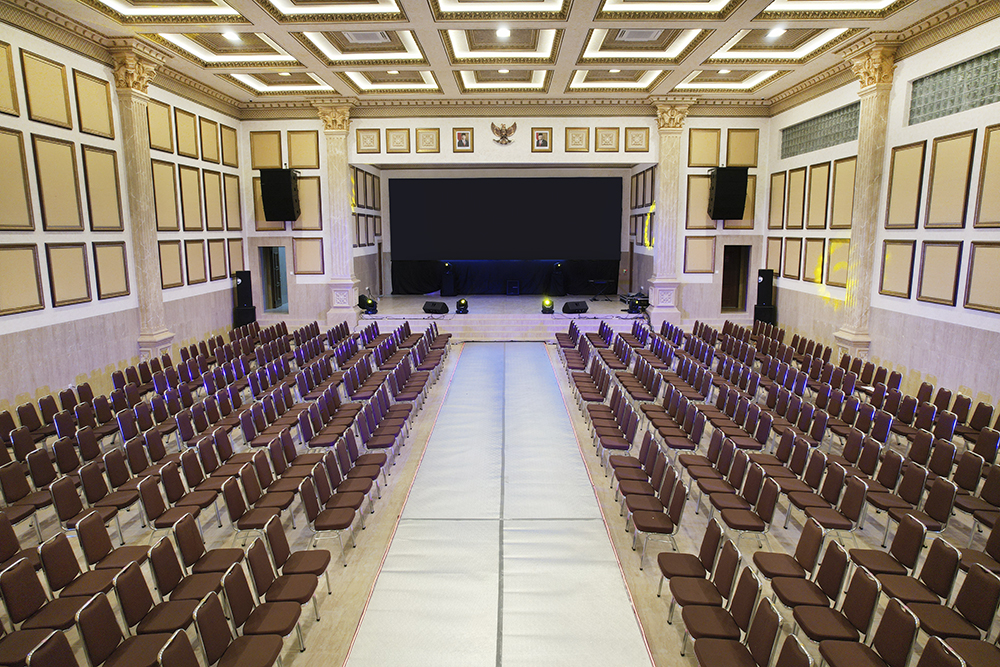 KGS Membangun Aula R.A. Kartini